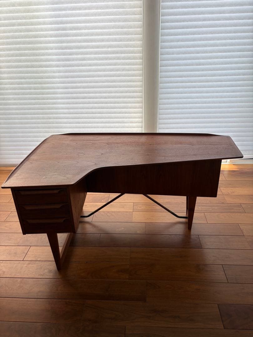 片袖デスク　チーク