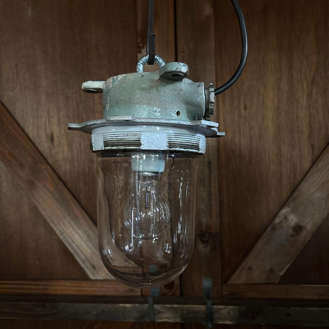 インダストリアル　ビンテージ　ランプ　1122