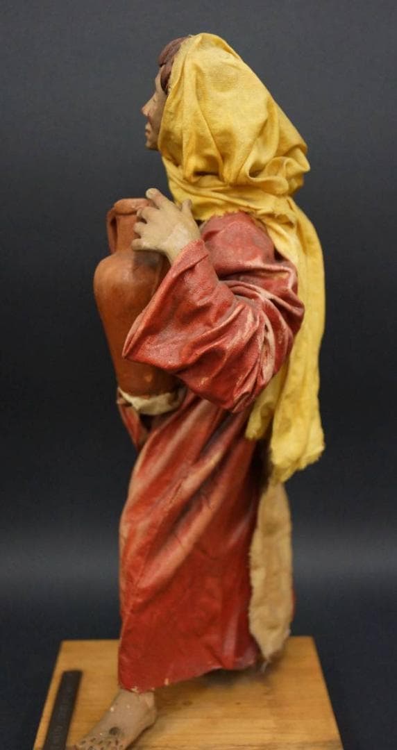 イタリア工芸品 紙人形『水瓶を持つ女性』48/300 アンティーク人形 木製台座