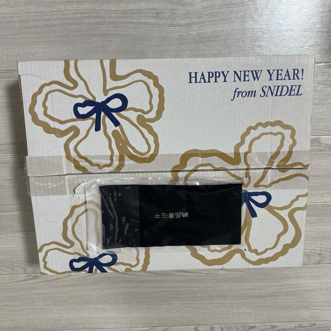 【新品未使用】2026年　SNIDEL HAPPY BOX 福袋