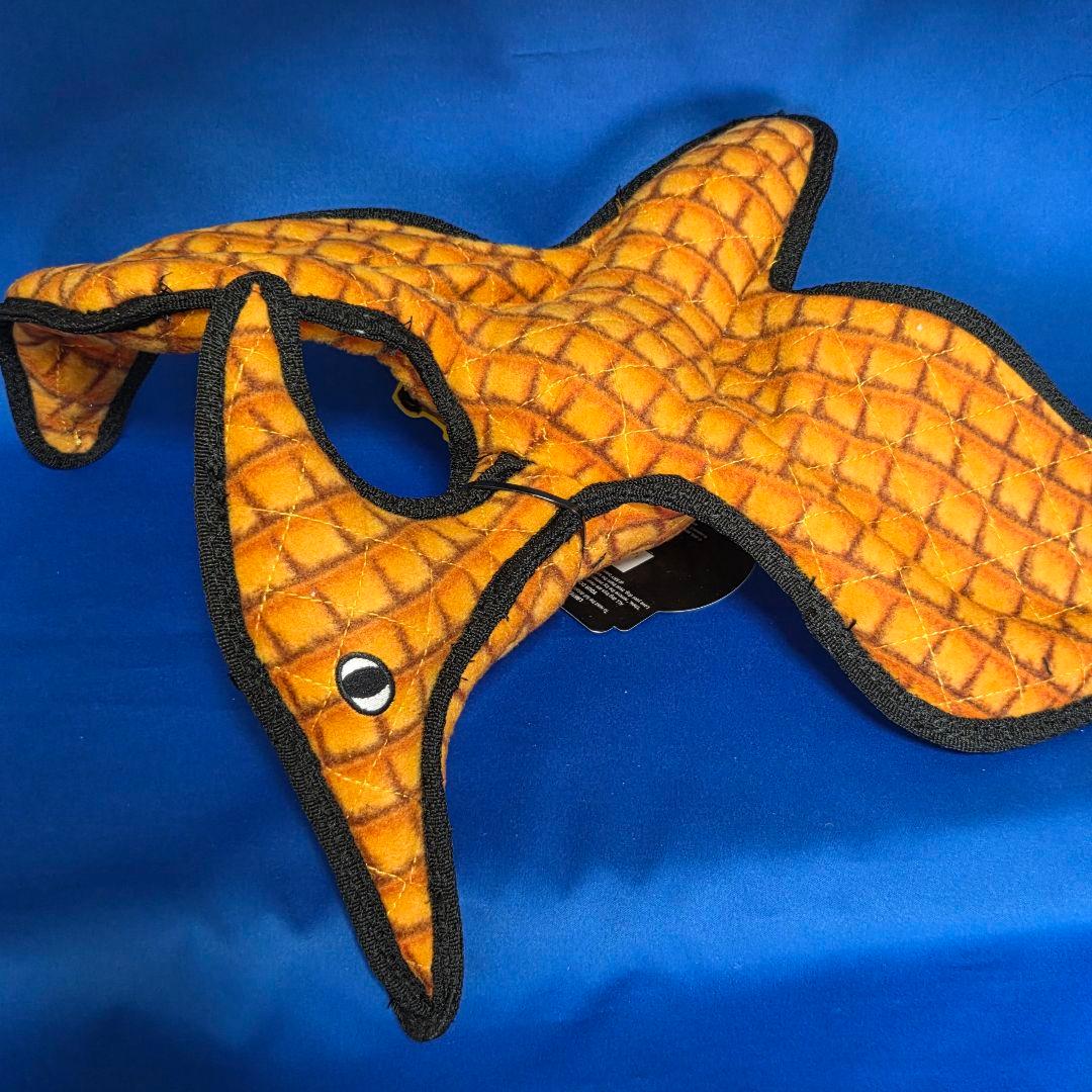 虎も遊ぶ丈夫なぬいぐるみタフィ　プテラノドンレギュラー