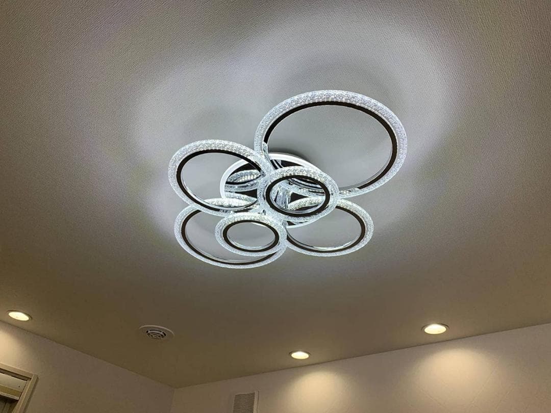 2800K-6500Kの範囲で無段階調光調色可能なおしゃれなLEDシーリング