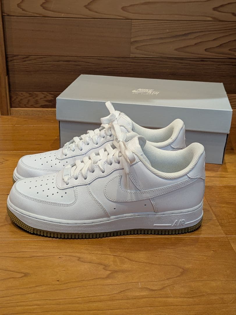 Nike Air Force 1 '07 エアフォースワン　ホワイト　ガムソール
