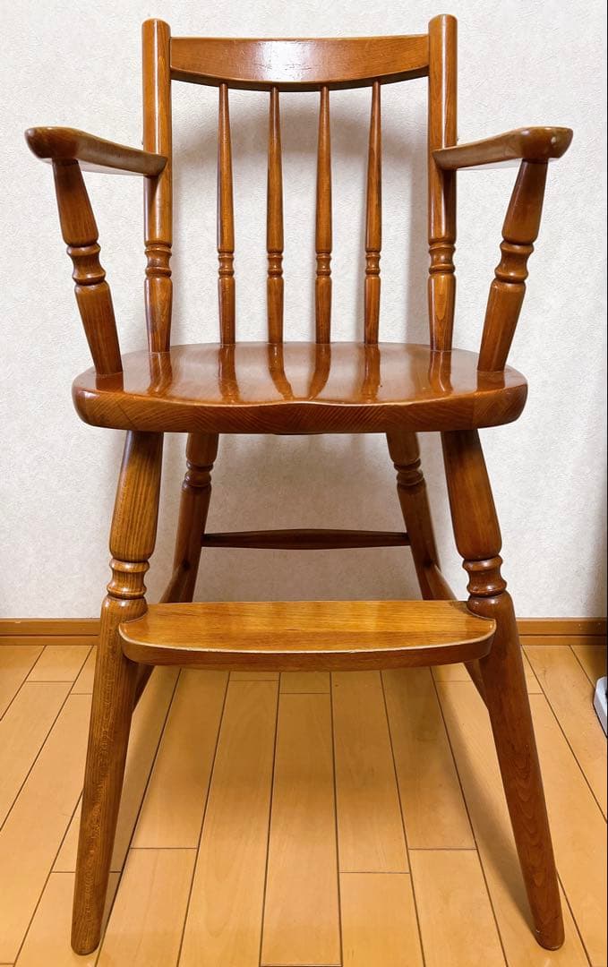 【送料込】木製子ども用肘掛け付きハイチェア