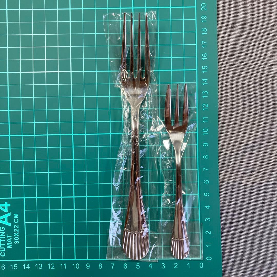 ミュウミュウ　ノリタケ　スタークレスト　スプーン　フォーク