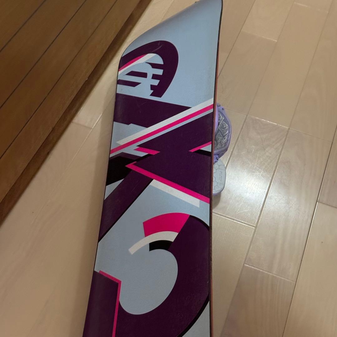 143cm K2 スノーボード 黒 紫 バッグ付き初心者女性レディース格安セット