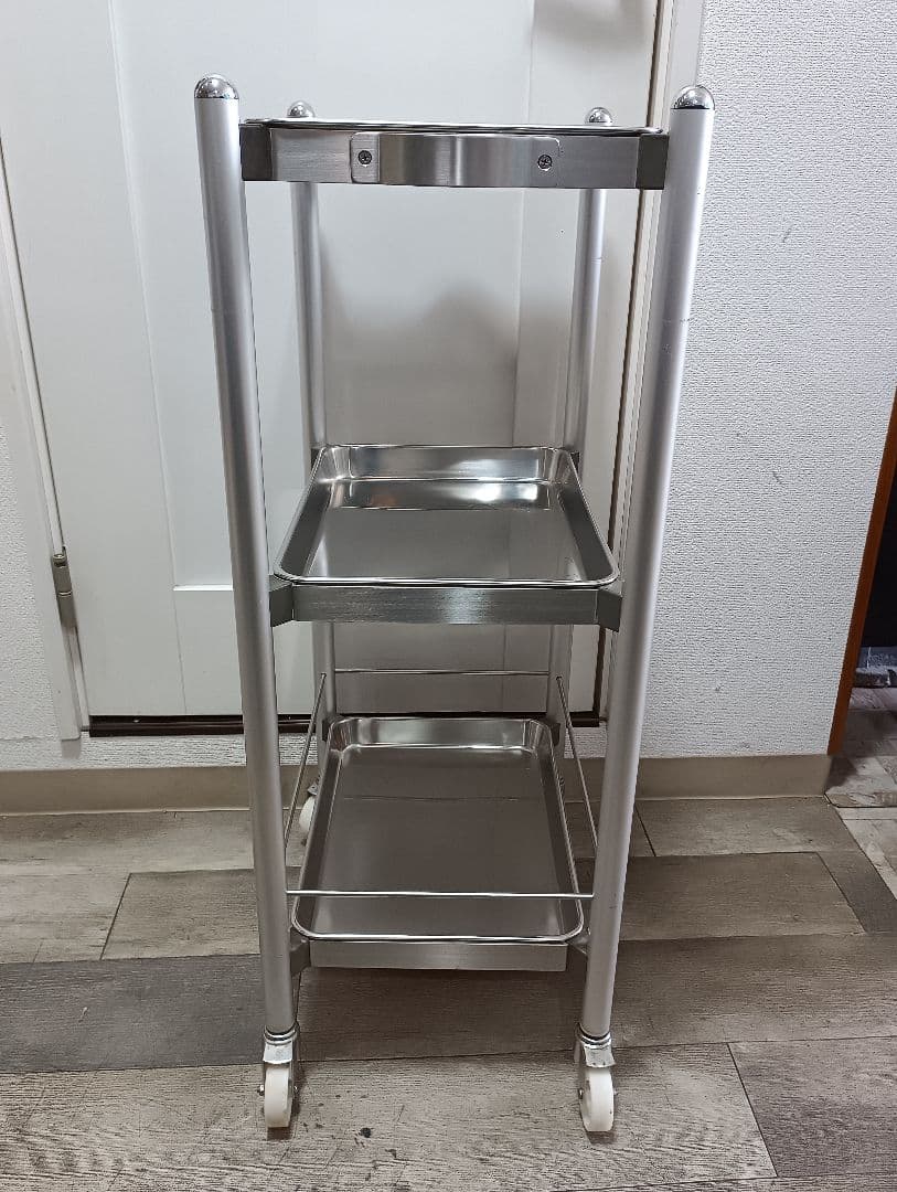 タカラベルモントステンレスワゴン