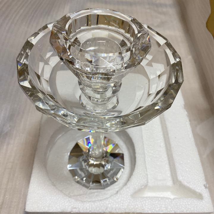 白色透明 水晶花台　ダイヤモンド 装飾品　玉器 碧玉　翡翠