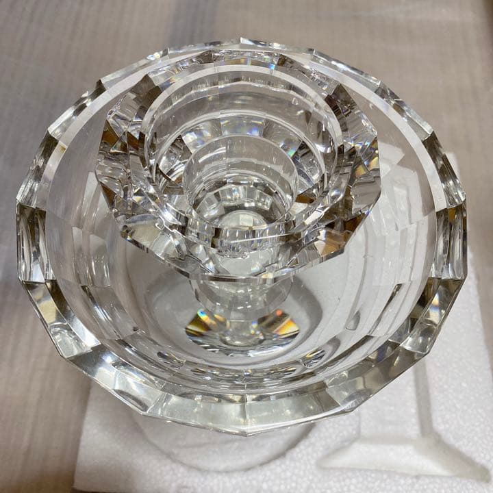 白色透明 水晶花台　ダイヤモンド 装飾品　玉器 碧玉　翡翠