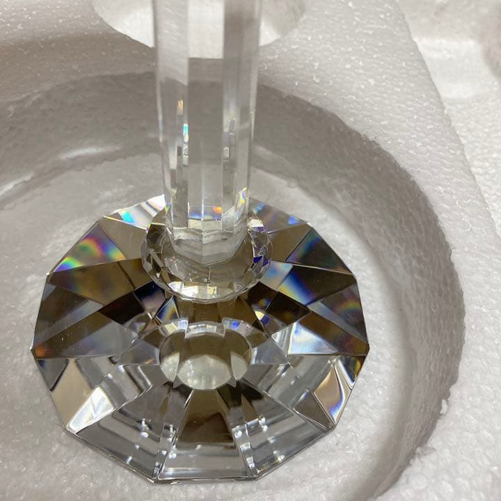 白色透明 水晶花台　ダイヤモンド 装飾品　玉器 碧玉　翡翠