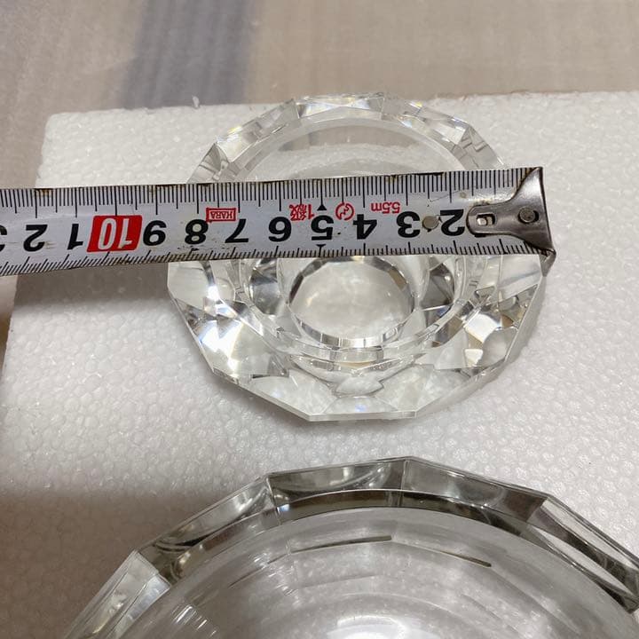 白色透明 水晶花台　ダイヤモンド 装飾品　玉器 碧玉　翡翠