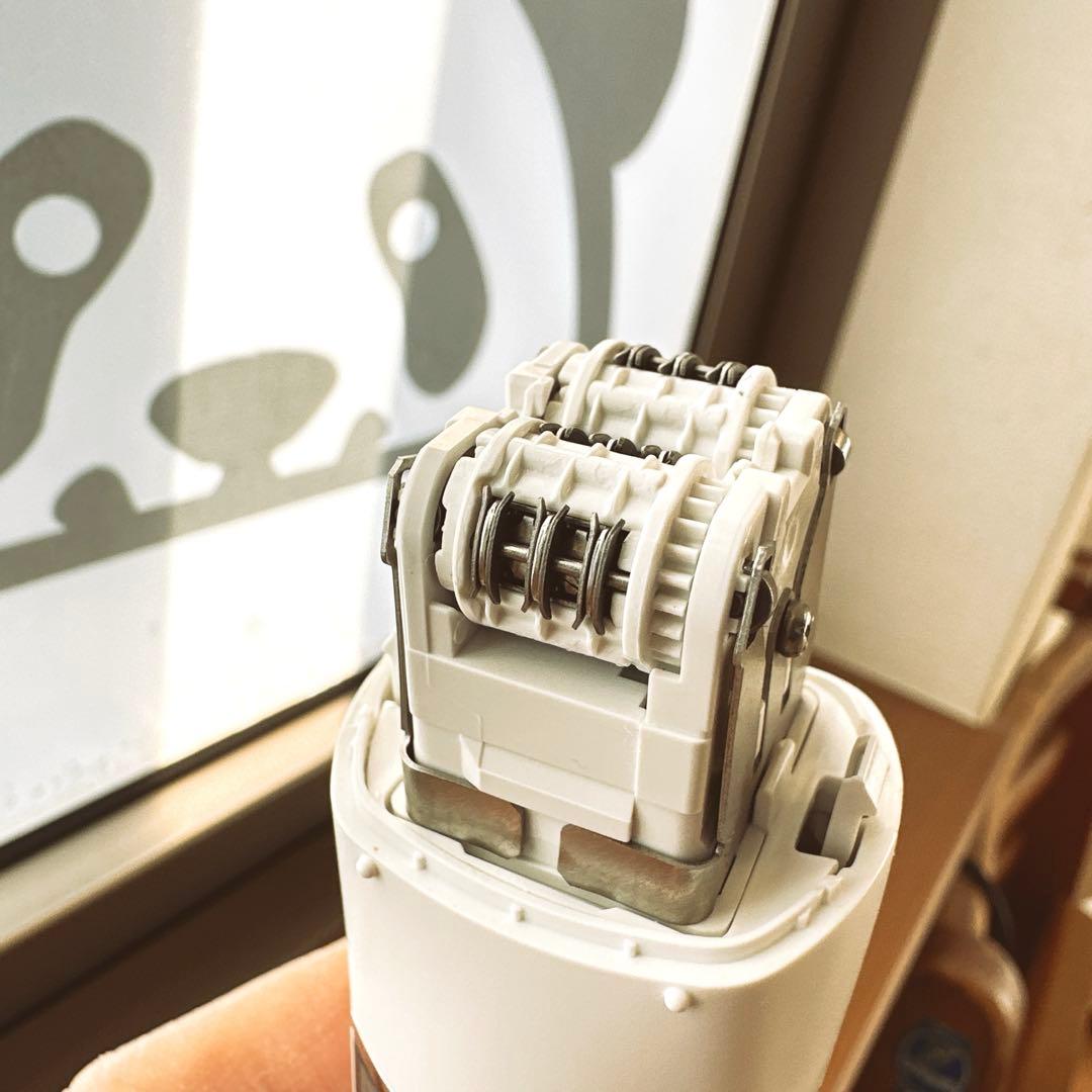 【新品同様】パナソニック ソイエ soie 脱毛器 コードレス ES-EL4B