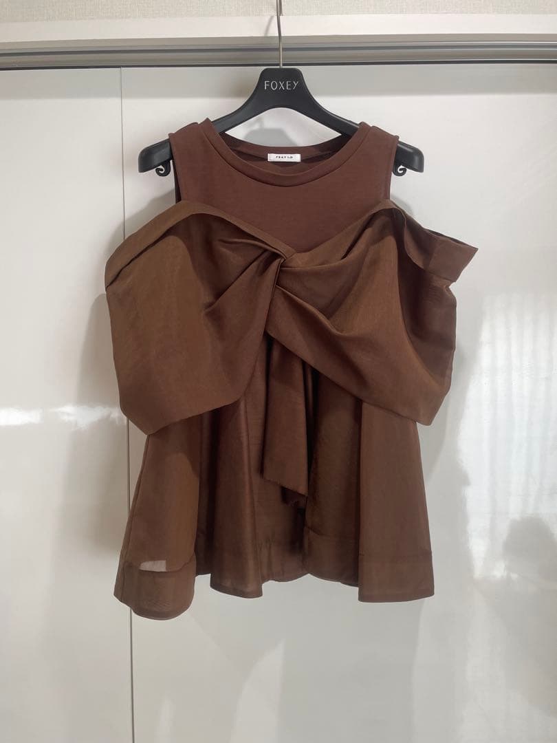 完売品　FRAY I.D オフショルダー　カットコンビペプラムトップス