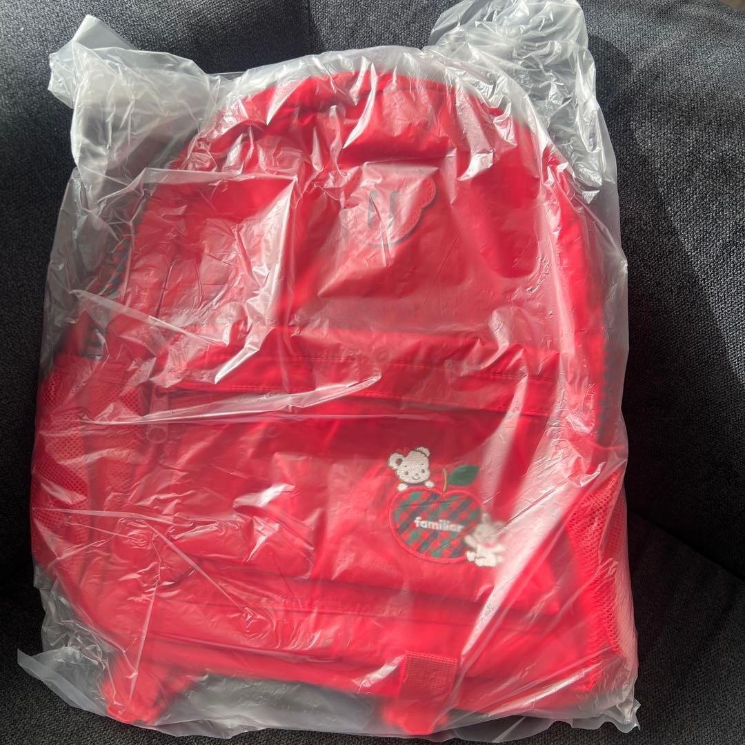 ファミリア　リュック　赤