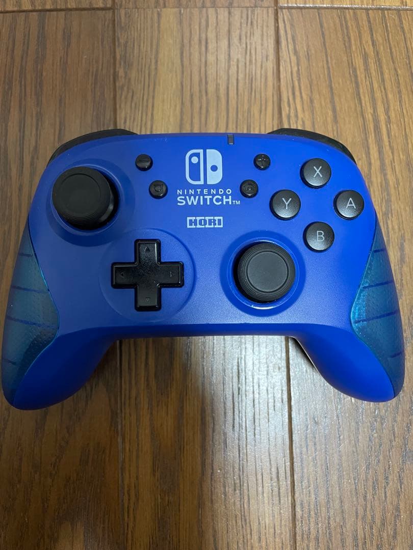 ニンテンドースイッチ本体 ホリパッド2個 充電グリップ microSD ケース