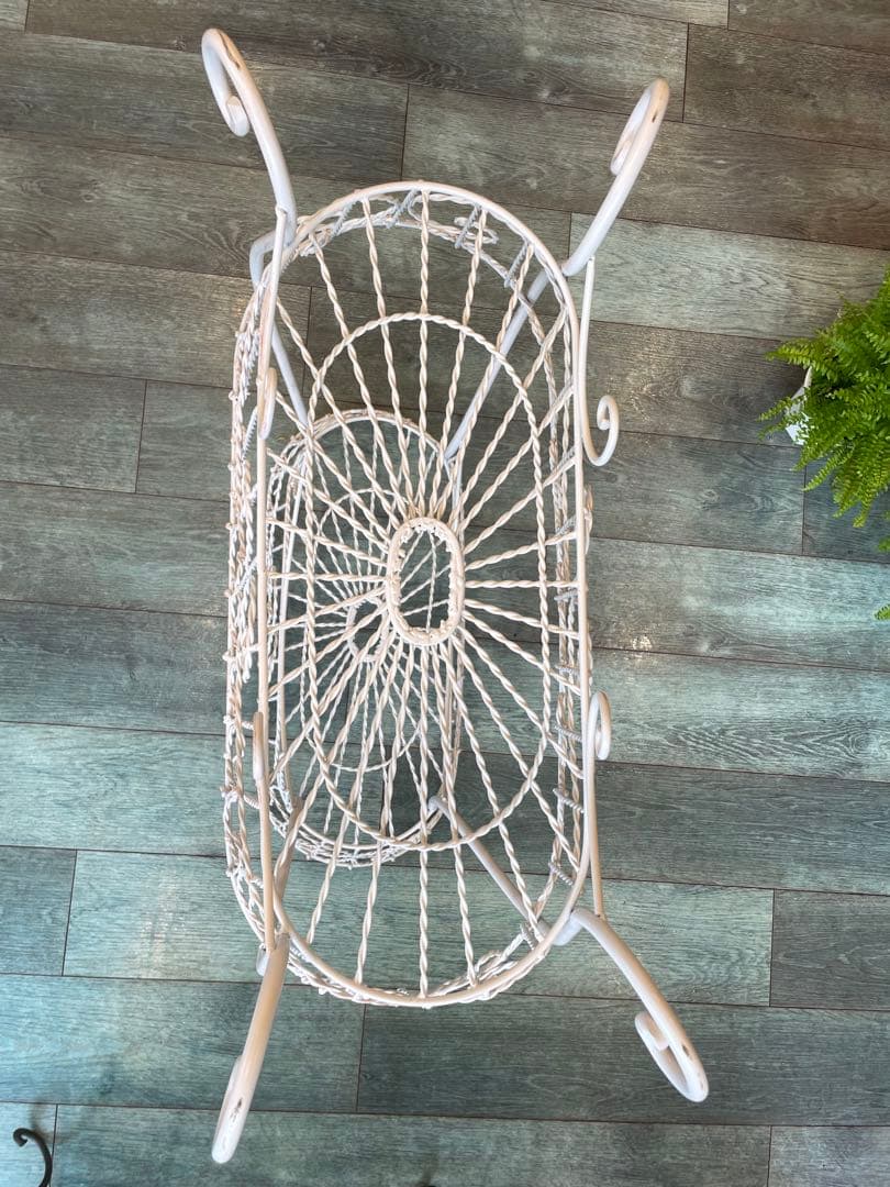 サイド　スタンド　2段　バスケット　アイアン　アンティーク　置物