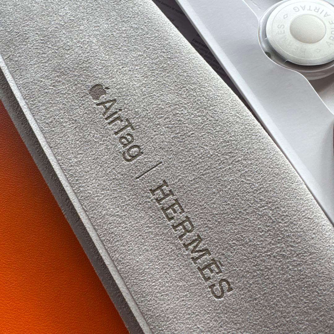 Apple AirTag Hermès レザーキーリング