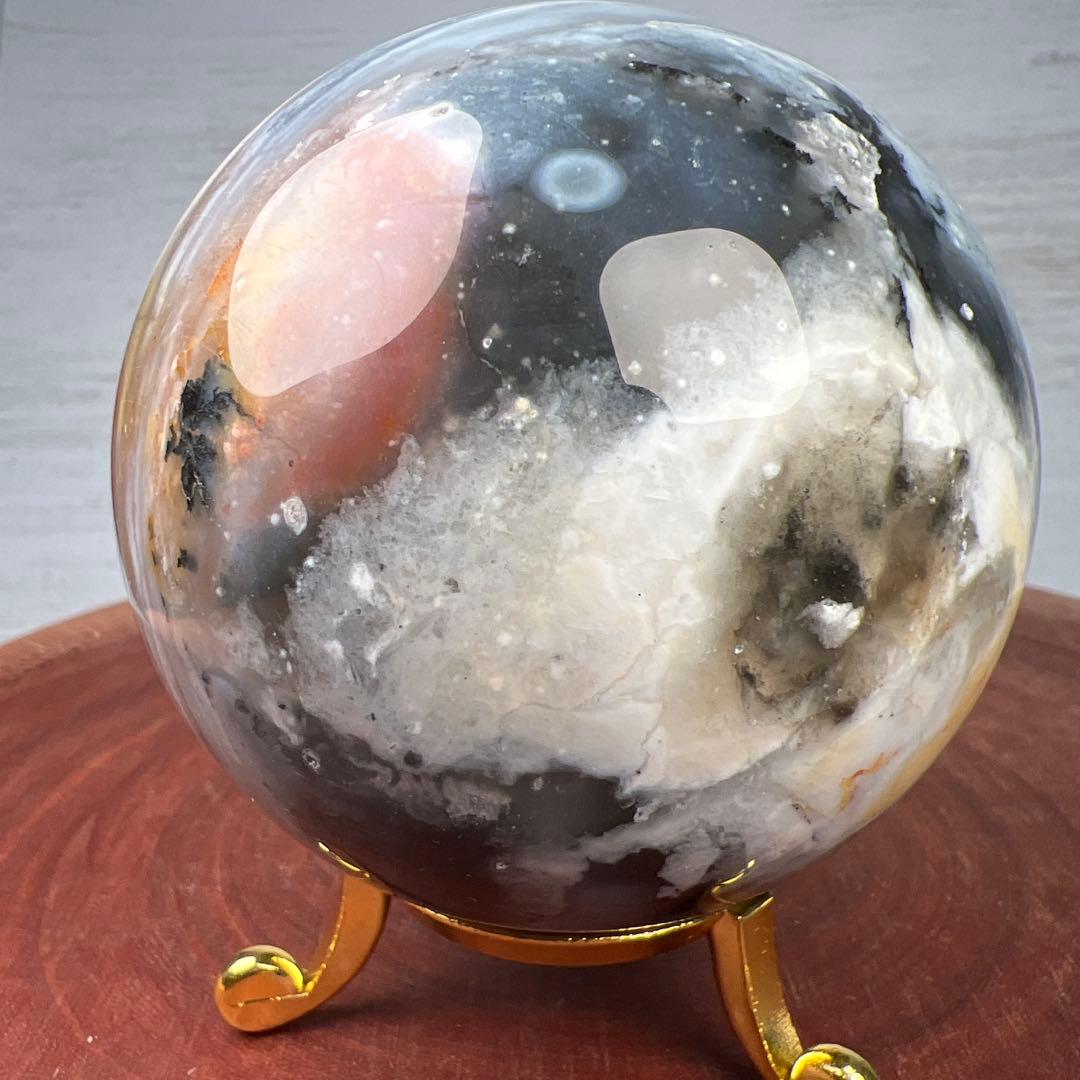 天然石　ペトリファイドウッド　スフィア　79ミリ　台座付き　宇宙のようなペトリ
