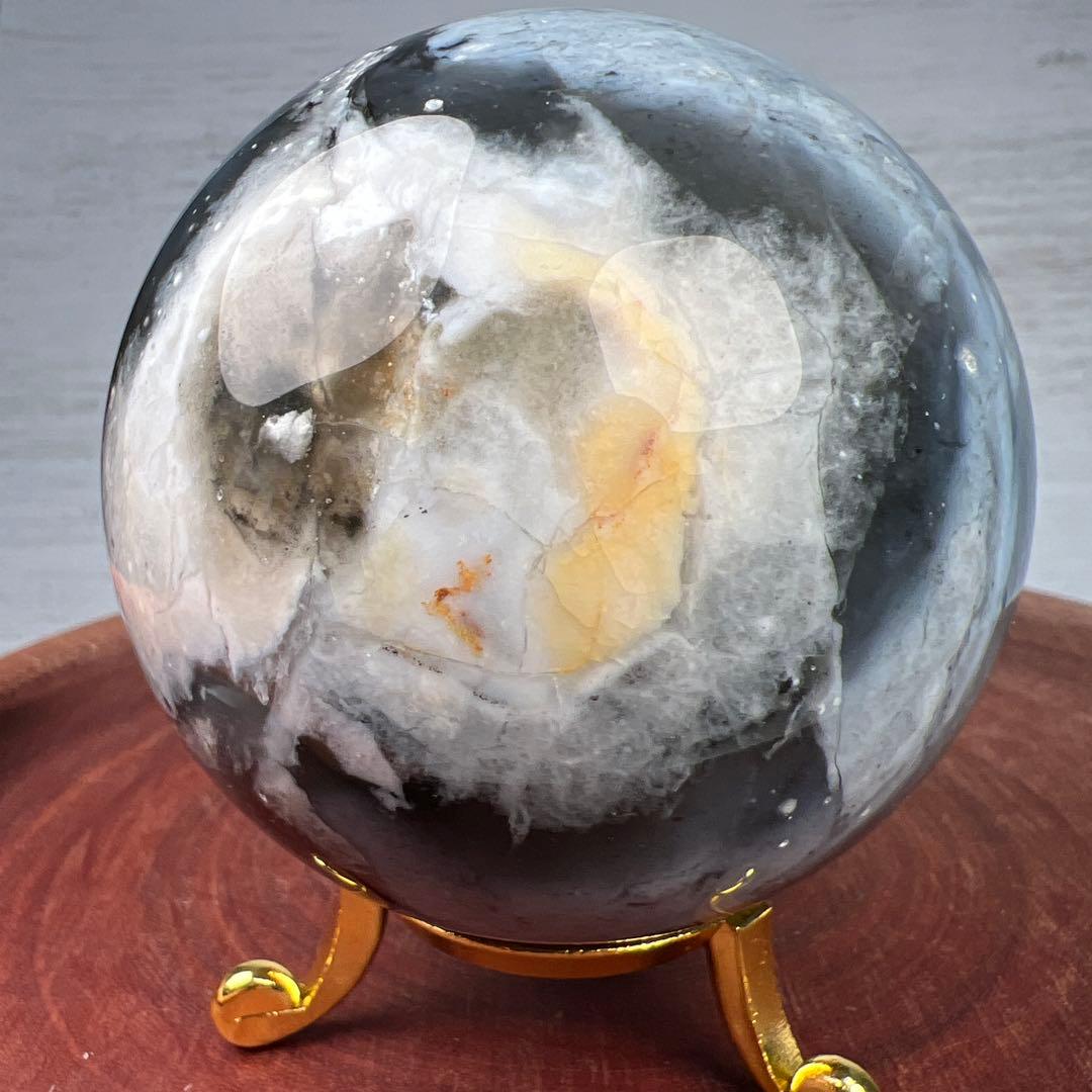 天然石　ペトリファイドウッド　スフィア　79ミリ　台座付き　宇宙のようなペトリ
