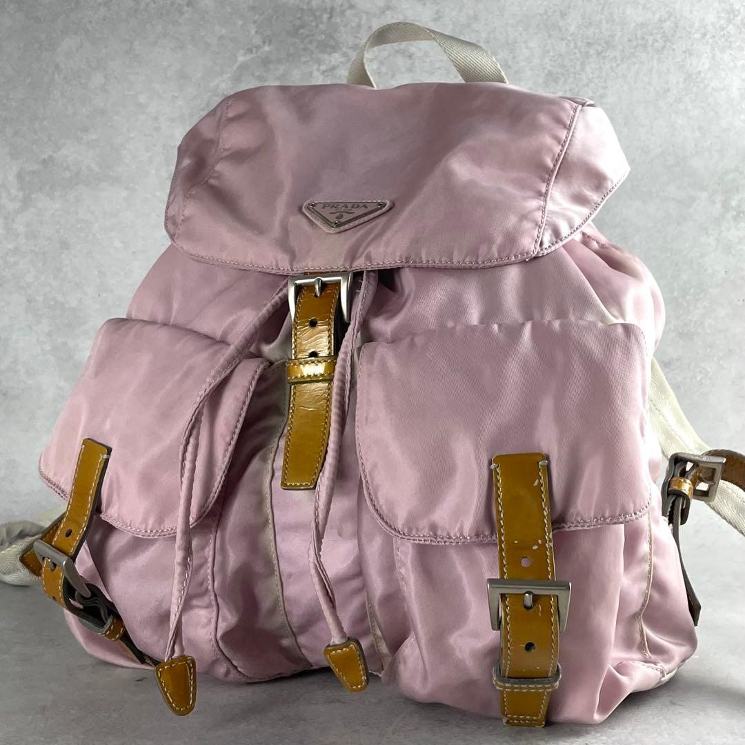 入手困難✨ プラダ リュック ナイロン 三角ロゴプレート ピンク wポケット