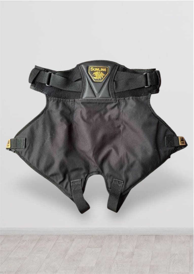 サンラインDiAPLEXサーモセレクトシェルスーツベストヒップガードの３点セット