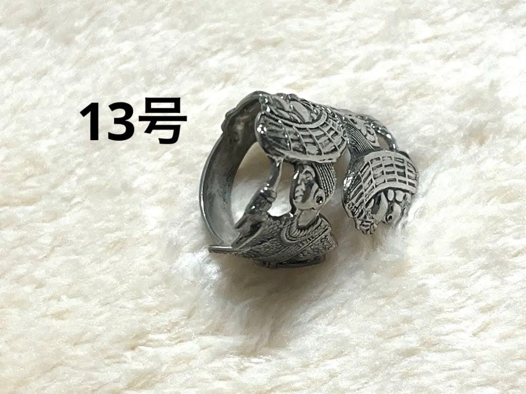 ヴィンテージ エスニック シルバー調リング 民族衣装モチーフ 約13号 個性派