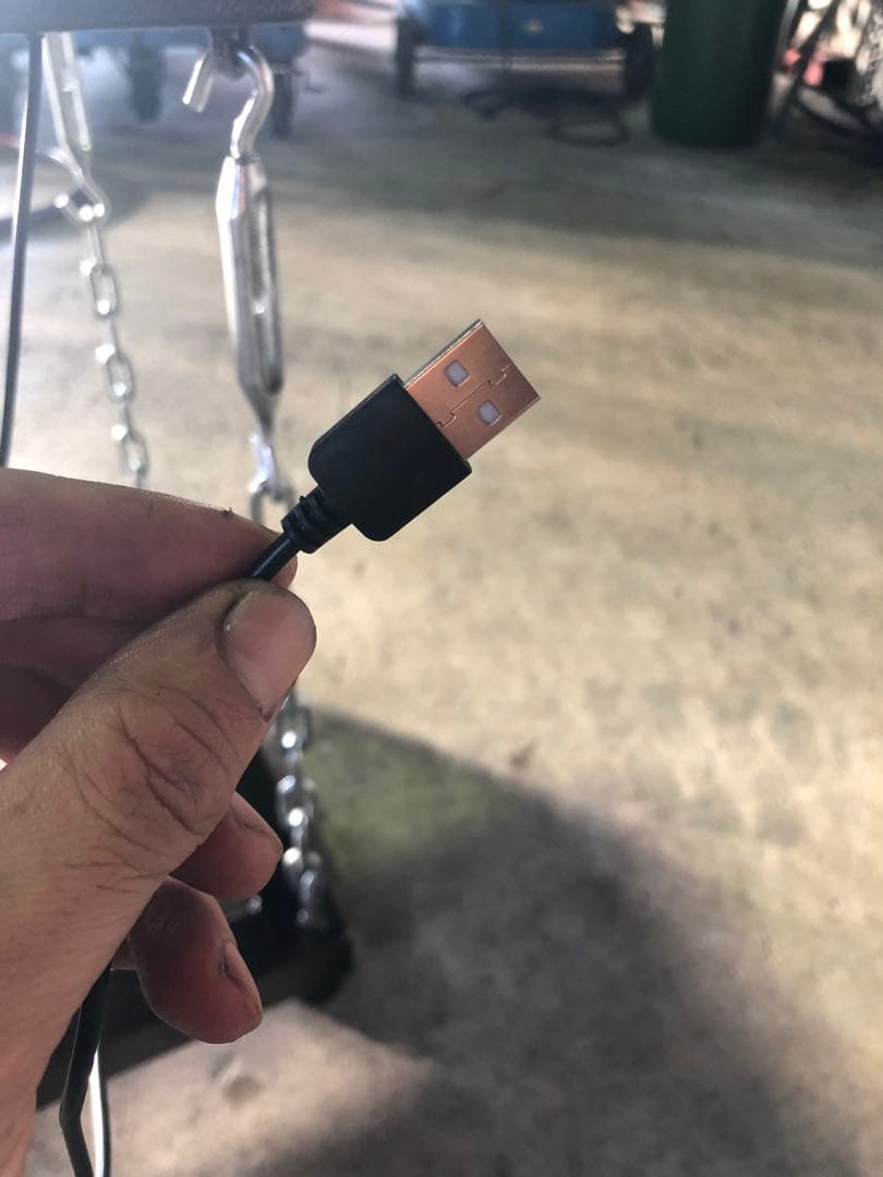 不思議が詰まったサイドテーブル