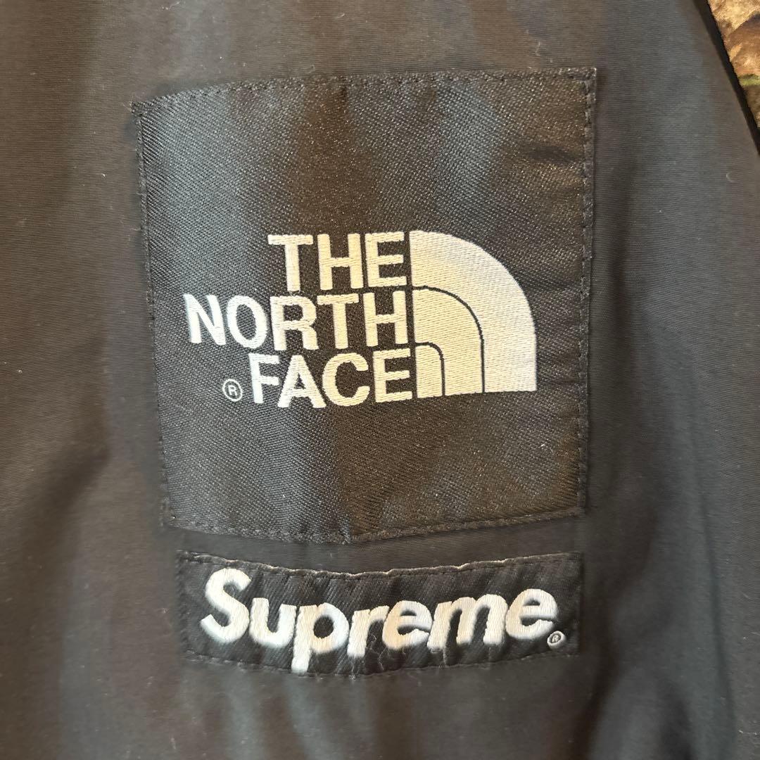 シュプリーム ノースフェイス　マウンテンライトジャケット 枯葉