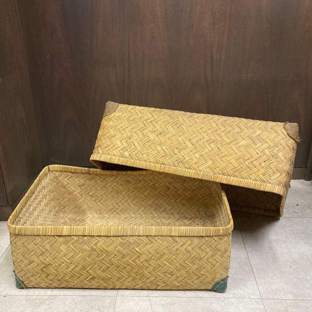 Ｂ-3 昭和レトロ 柳行李 竹細工 竹籠 竹かご 蓋つきかご 収納ボックス 葛籠
