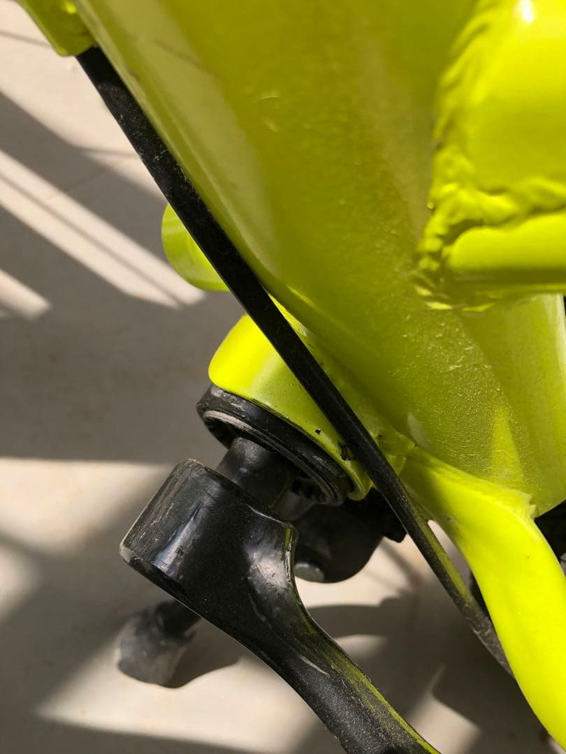 ストライダー　14x イエロー STRIDER