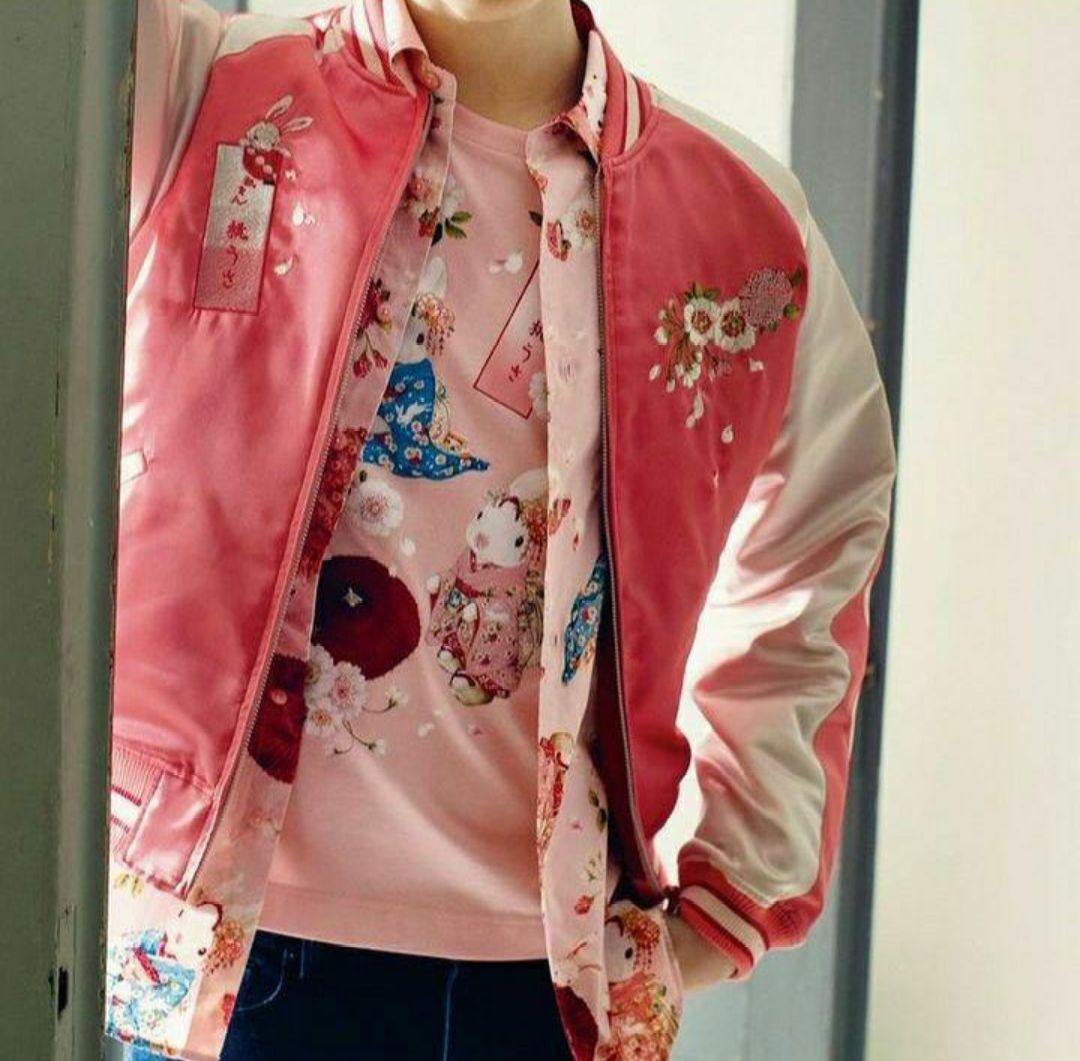 【半額以下！未使用タグ付】KarlHelmut■祇園 桃うさ刺繍サテンブルゾン