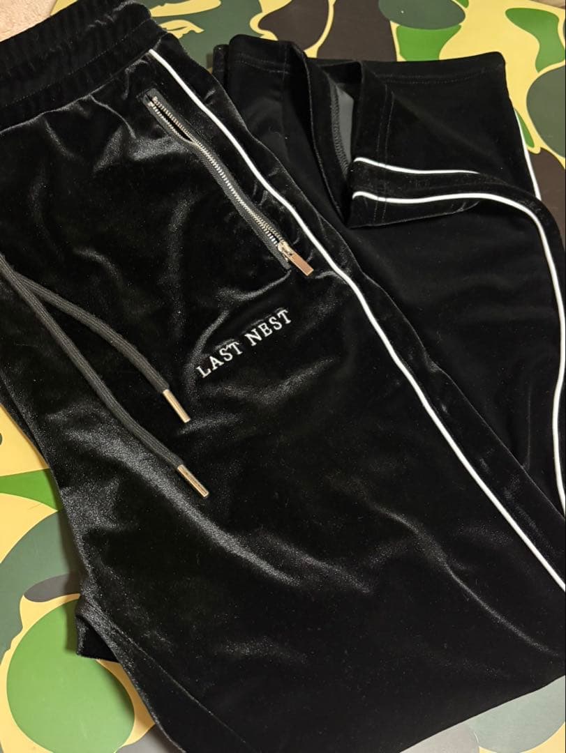 LAST NEST ベロア BLACK トラックパンツ