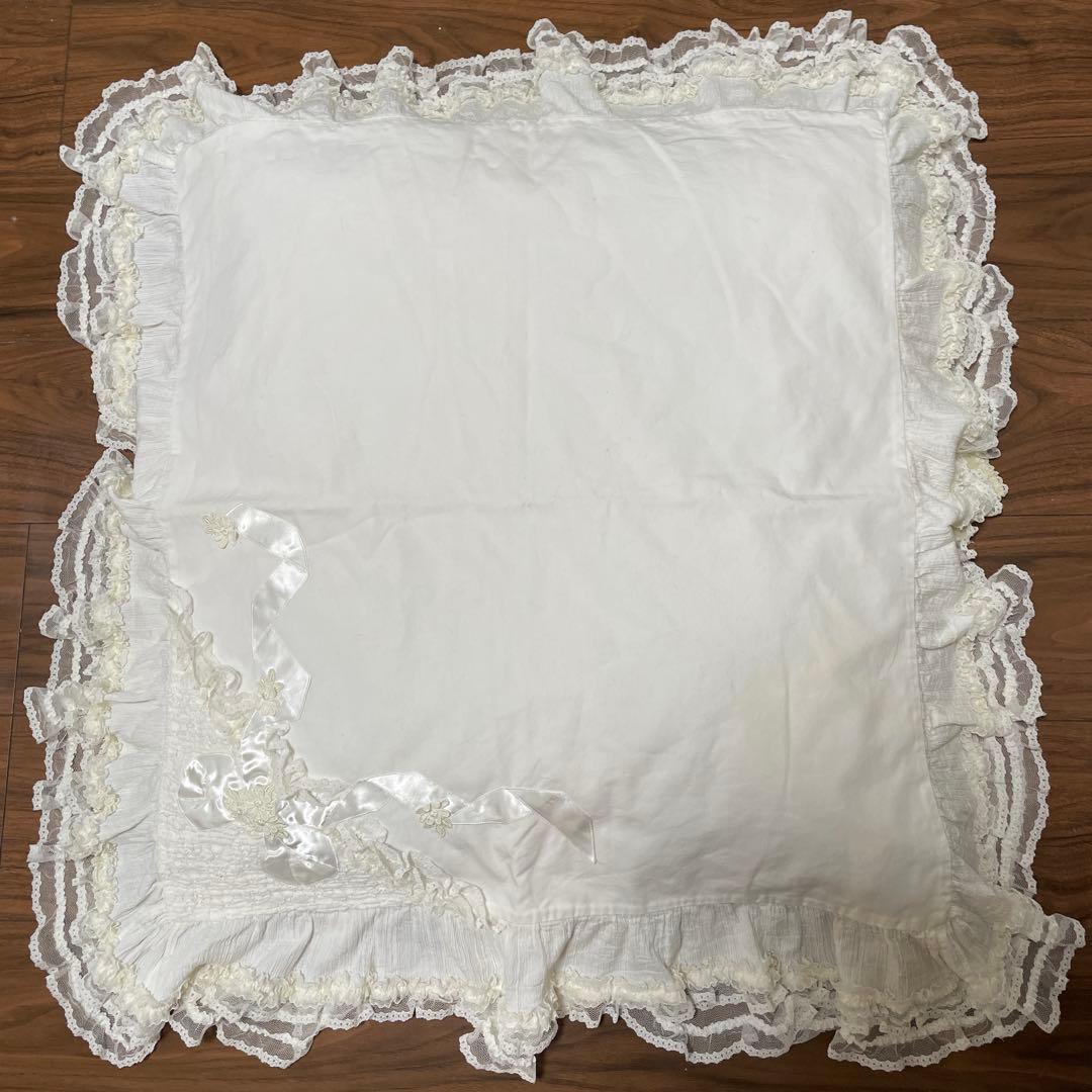 ♡サエラ　ヒスクローネクッションカバー未使用♡