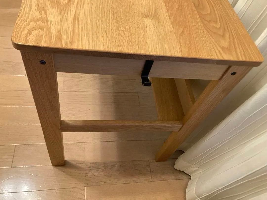 無印良品　オーク無垢材デスク