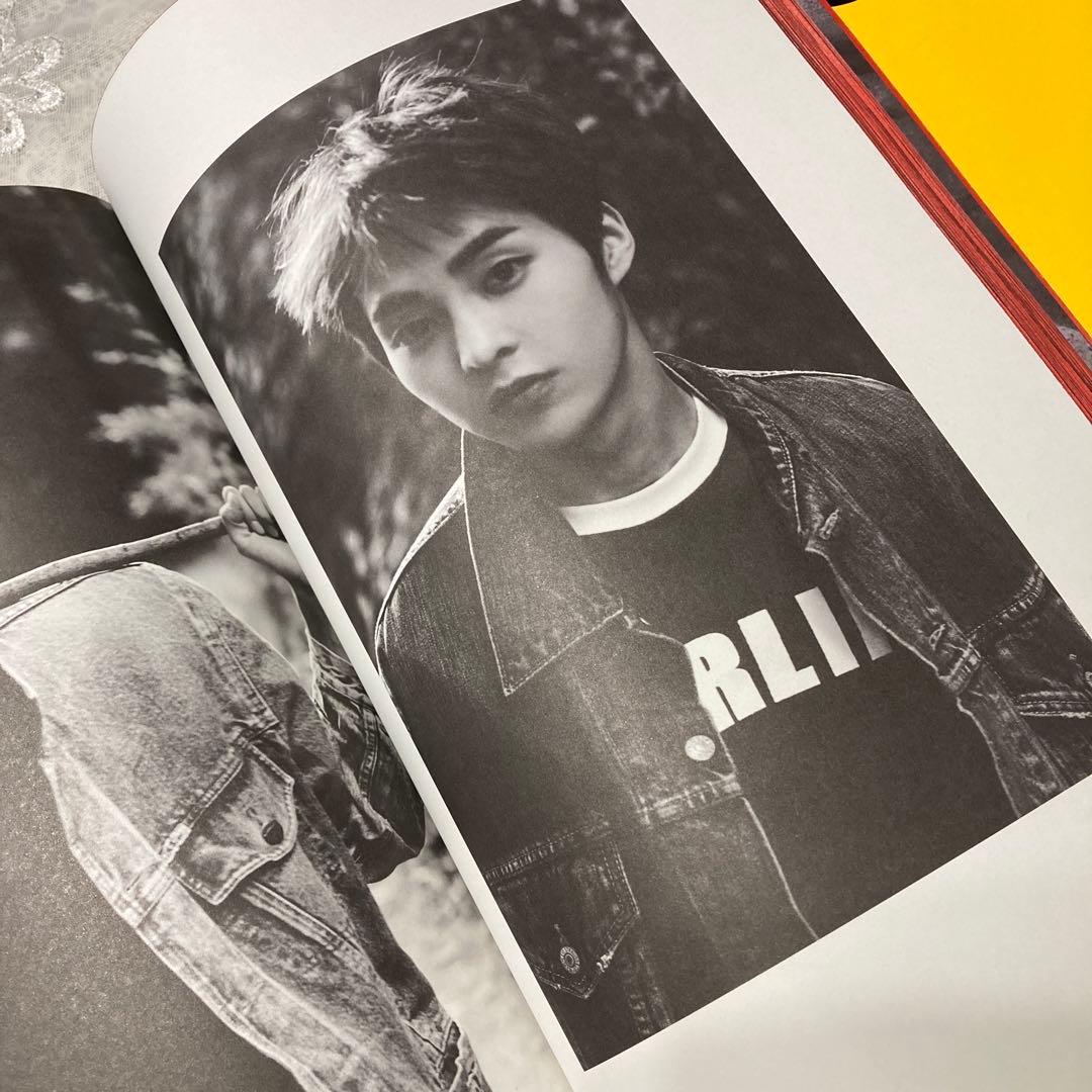 EXO写真集 ３冊　DVD付き