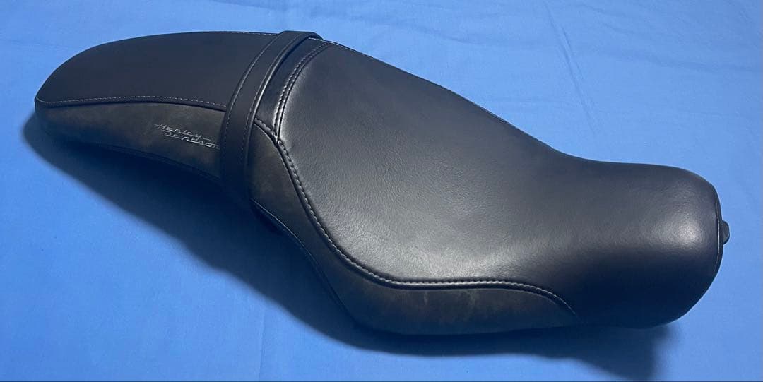 タ*坊様 ハーレー純正　バッドランダーシート　スポーツスター用