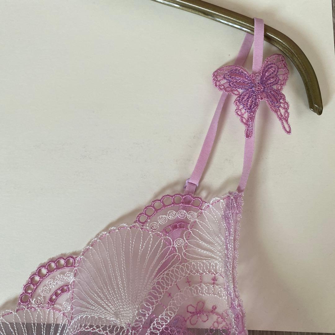 サルート　チュールレースキャミソール