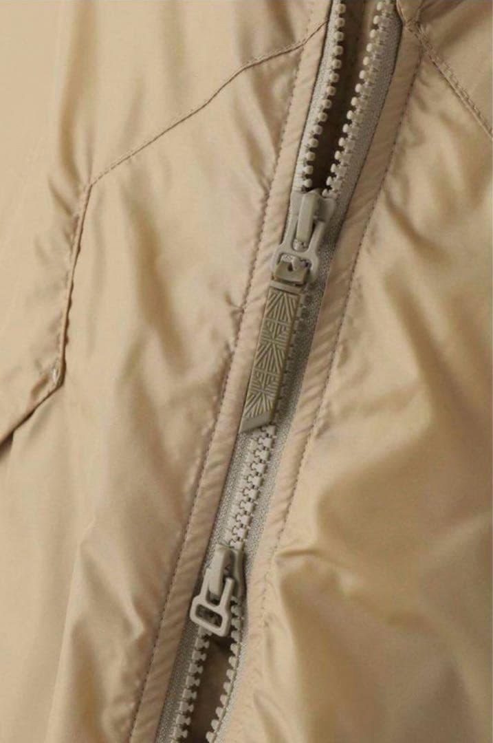 未使用　DESCENTE ALLTERRAIN 81 別注 WARM COAT