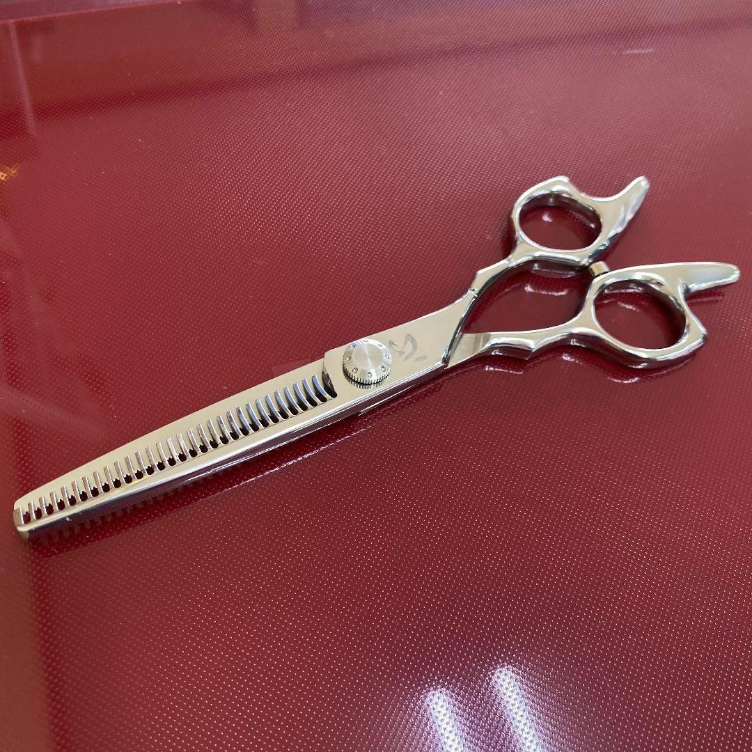 6インチセニングシザー 新品未使用！ 理美容 美容師 理容師 プロ専用シザー