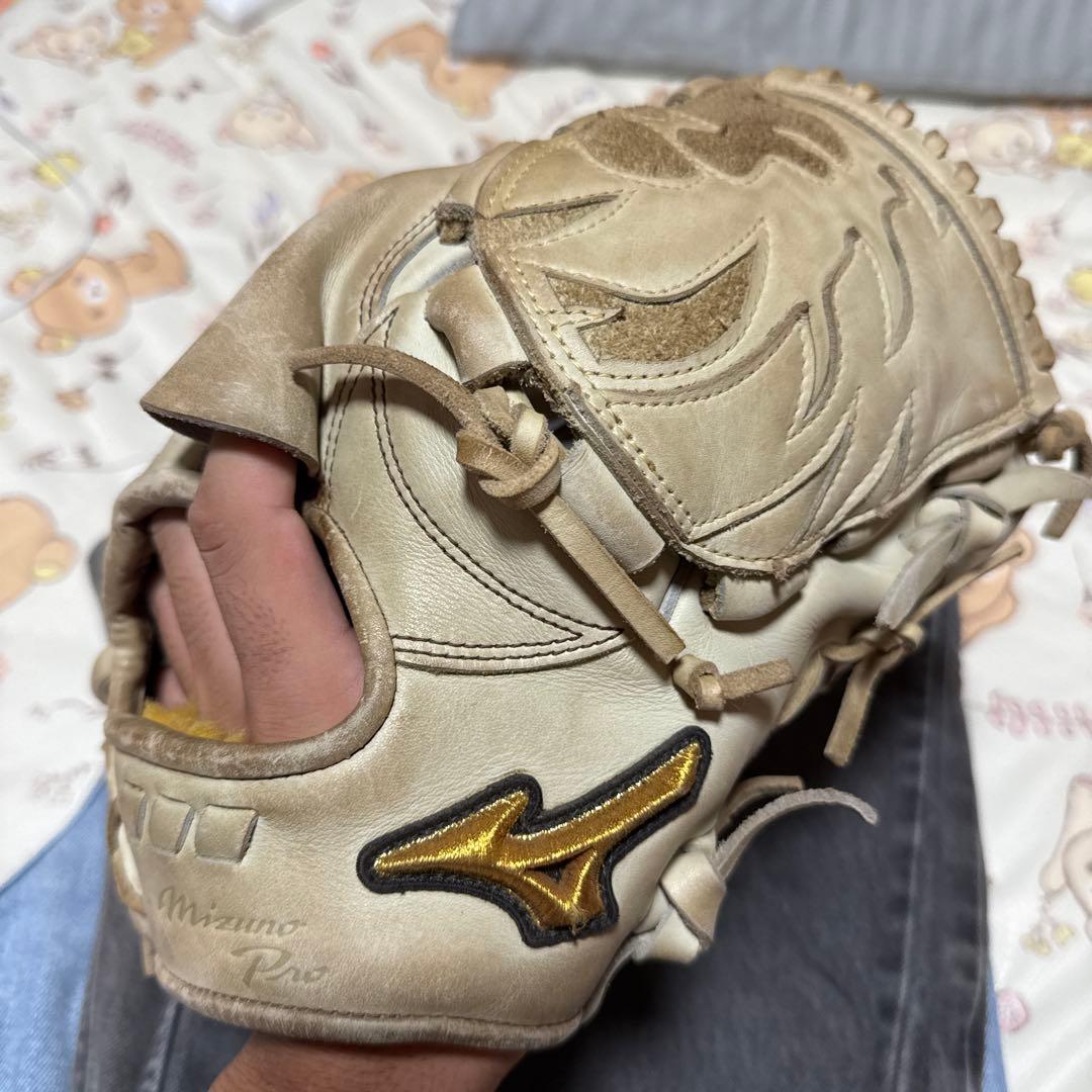Mizuno Pro 硬式グローブ キャメル 即戦力ですぐ使えます。