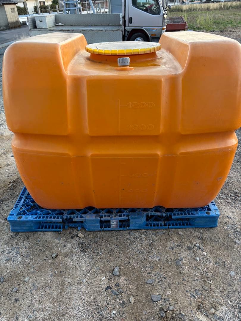 スイコーオレンジ色 貯水タンク 1200L