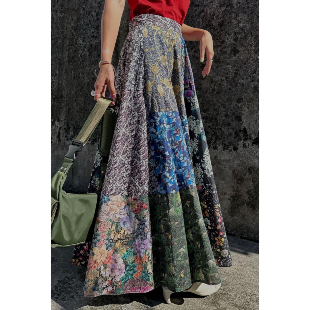 アメリヴィンテージリバティ柄スカート