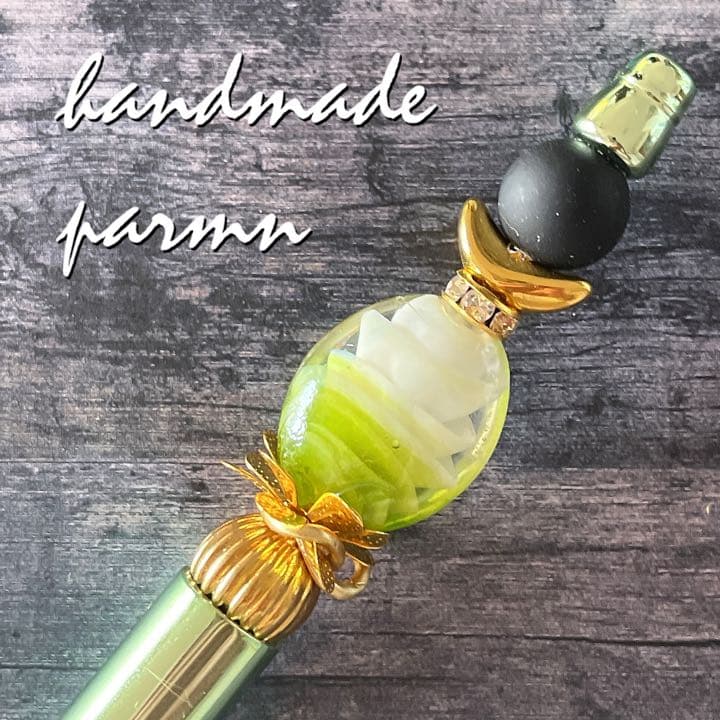 限定①グリーン系♪職人技のランプワークガラス❤ゴールドお月様のボールペン♪