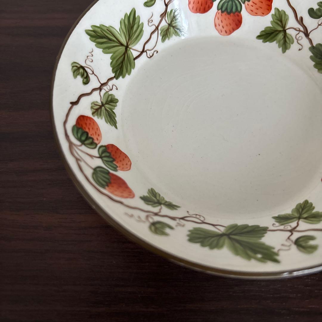 【超希少】ウェッジウッド ワイルドストロベリーの系譜 小皿 13cm 2枚