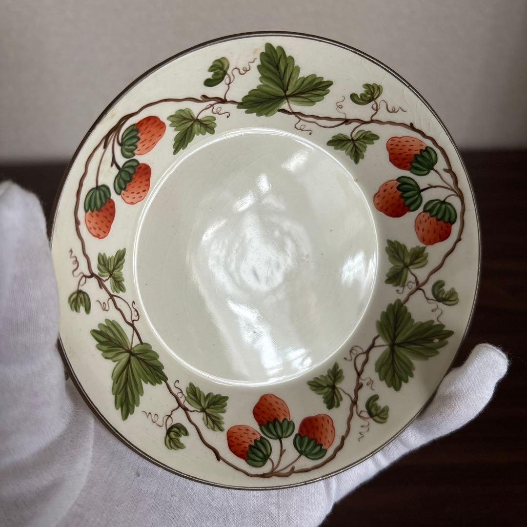 【超希少】ウェッジウッド ワイルドストロベリーの系譜 小皿 13cm 2枚