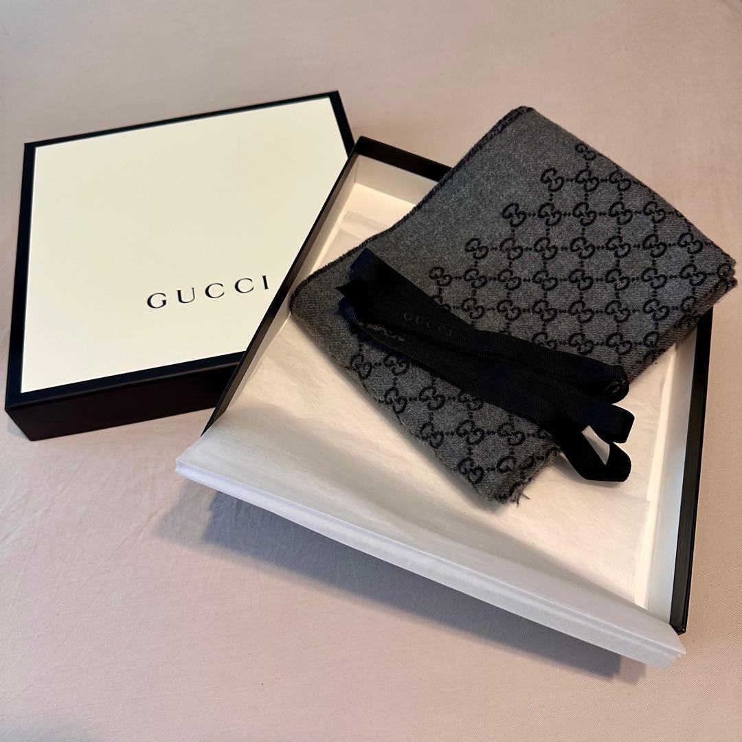 ※a【箱リボン付き】GUCCI ダブルジャカードGGウールマフラー