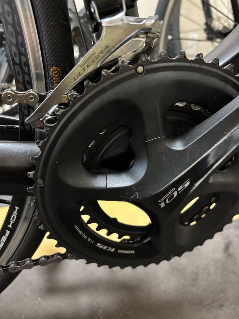 ☆ロードバイク　カーボンフレーム(中華カーボン)105 11s token