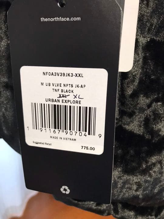 海外限定販売品❗️ノースフェイス ベルベットヌプシ