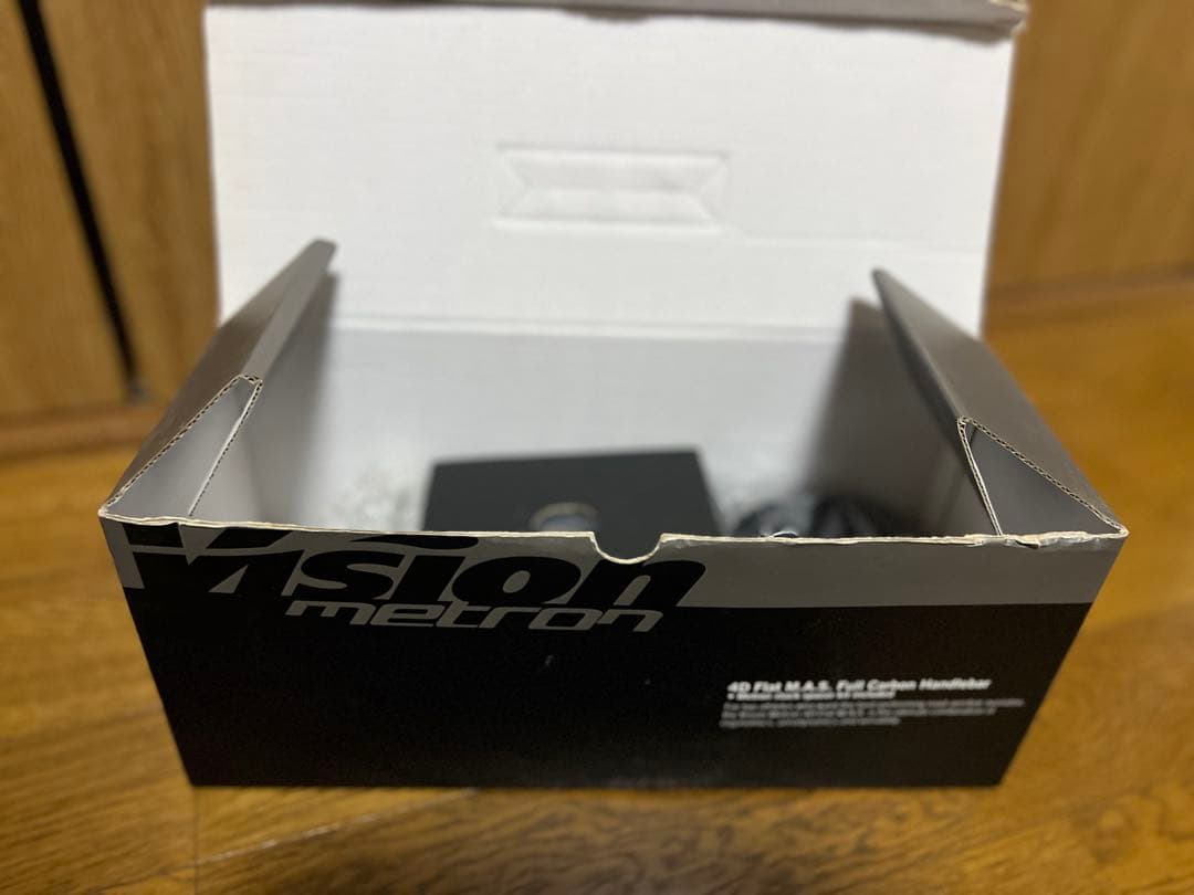 Vision METRON 4Dフラットフルカーボンハンドルバー