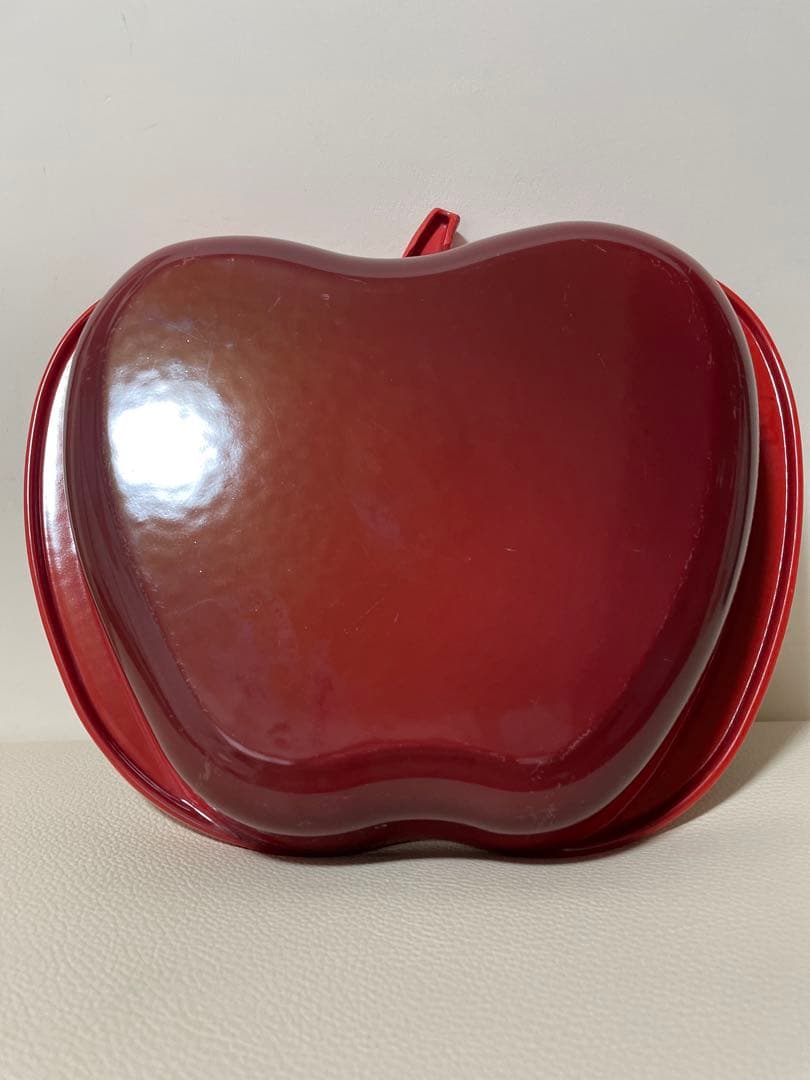 ルクルーゼ アップル パイディッシュ 鍋